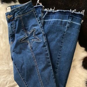 LITZ BY UNIQ size 25 star flare jeans